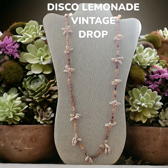 DISCO LEMONADE Vintage Long Natural Cowrie Shell, Puka Shell, Necklace, Lei, 70 - Picture 8 of 14